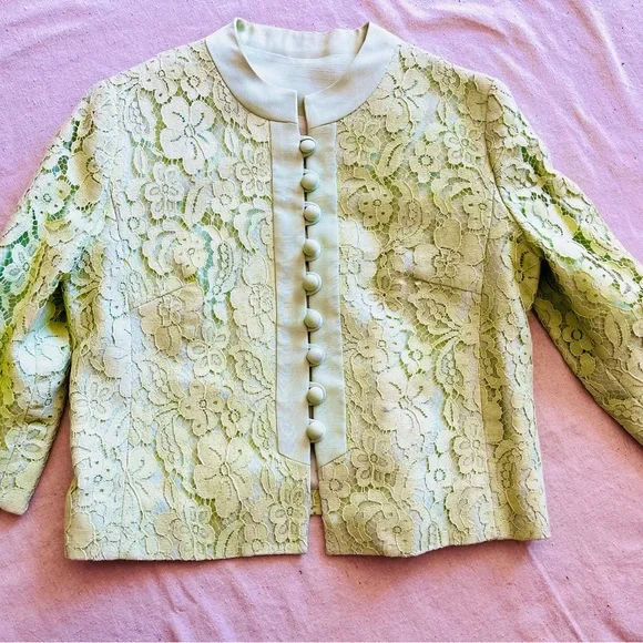 Vintage 60s Women’s 2 Piece Green Lace Dress Matching Cropped Jacket Size S/M - Picture 2 of 14